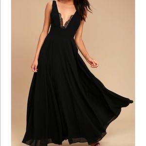 *LAST CHANCE* Lulus Black Maxi- Altered to 5’ 5”
